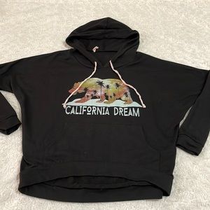 Lightweight California Dream Pullover Hoodie